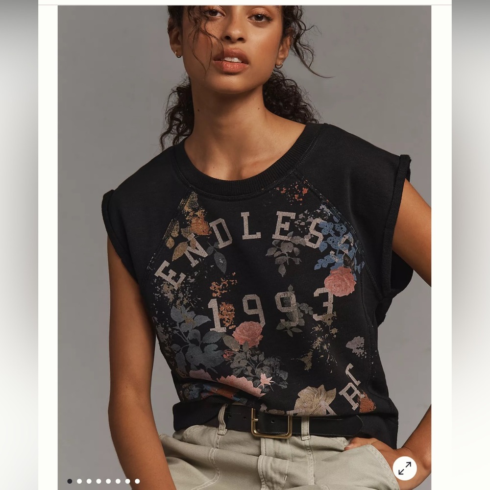 Anthropologie Pilcro Black Graphic Women's Top Size Small Sweat Shirt Floral